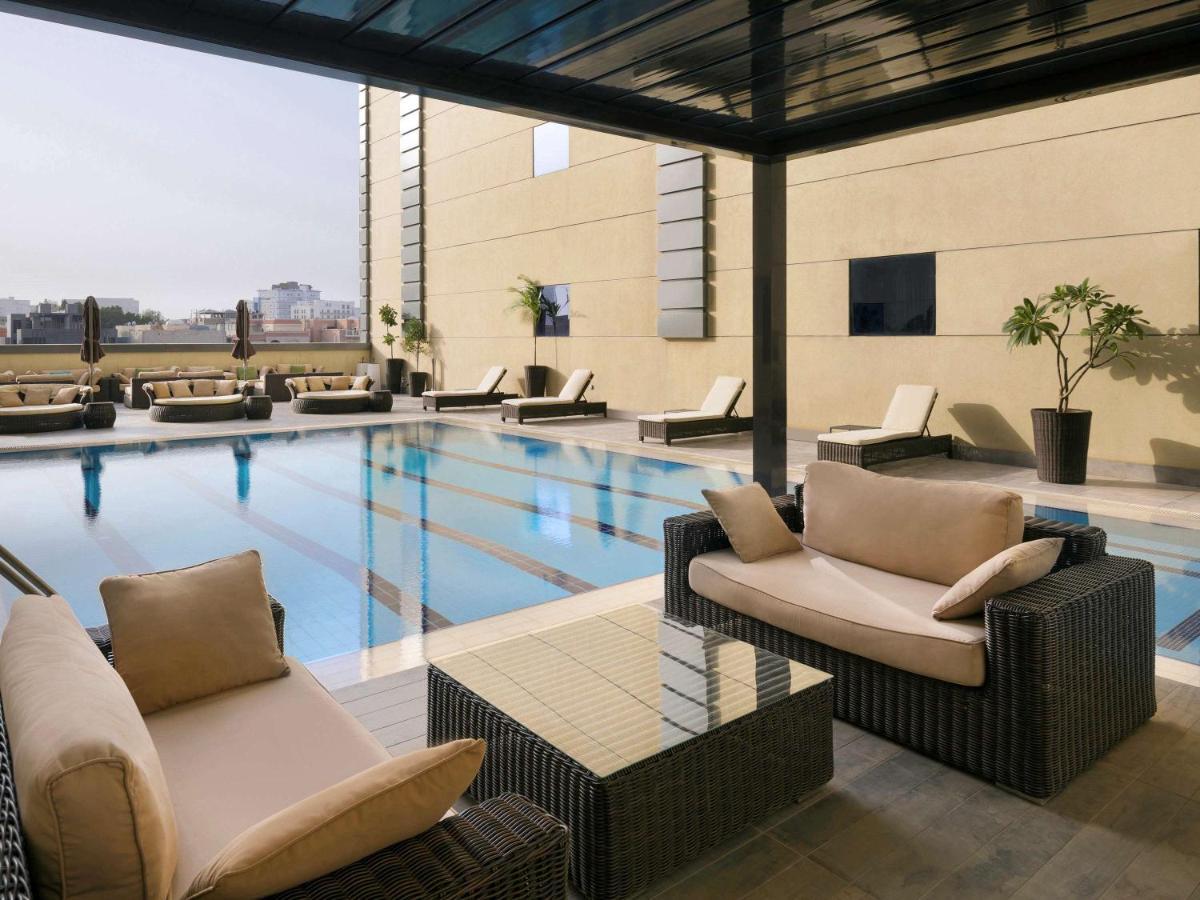 Adagio Aparthotel Jeddah Malik Road Exteriör bild