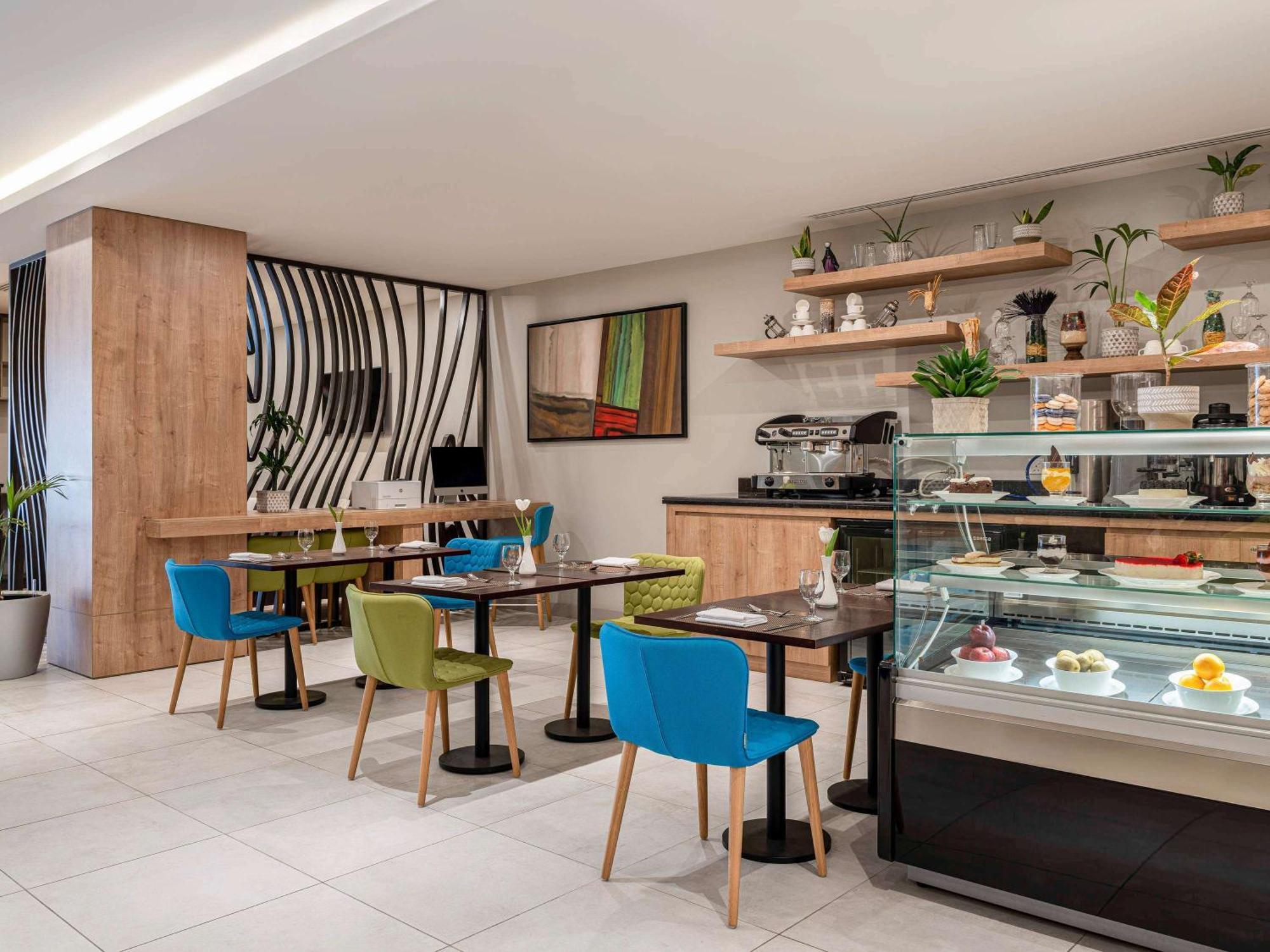 Adagio Aparthotel Jeddah Malik Road Exteriör bild