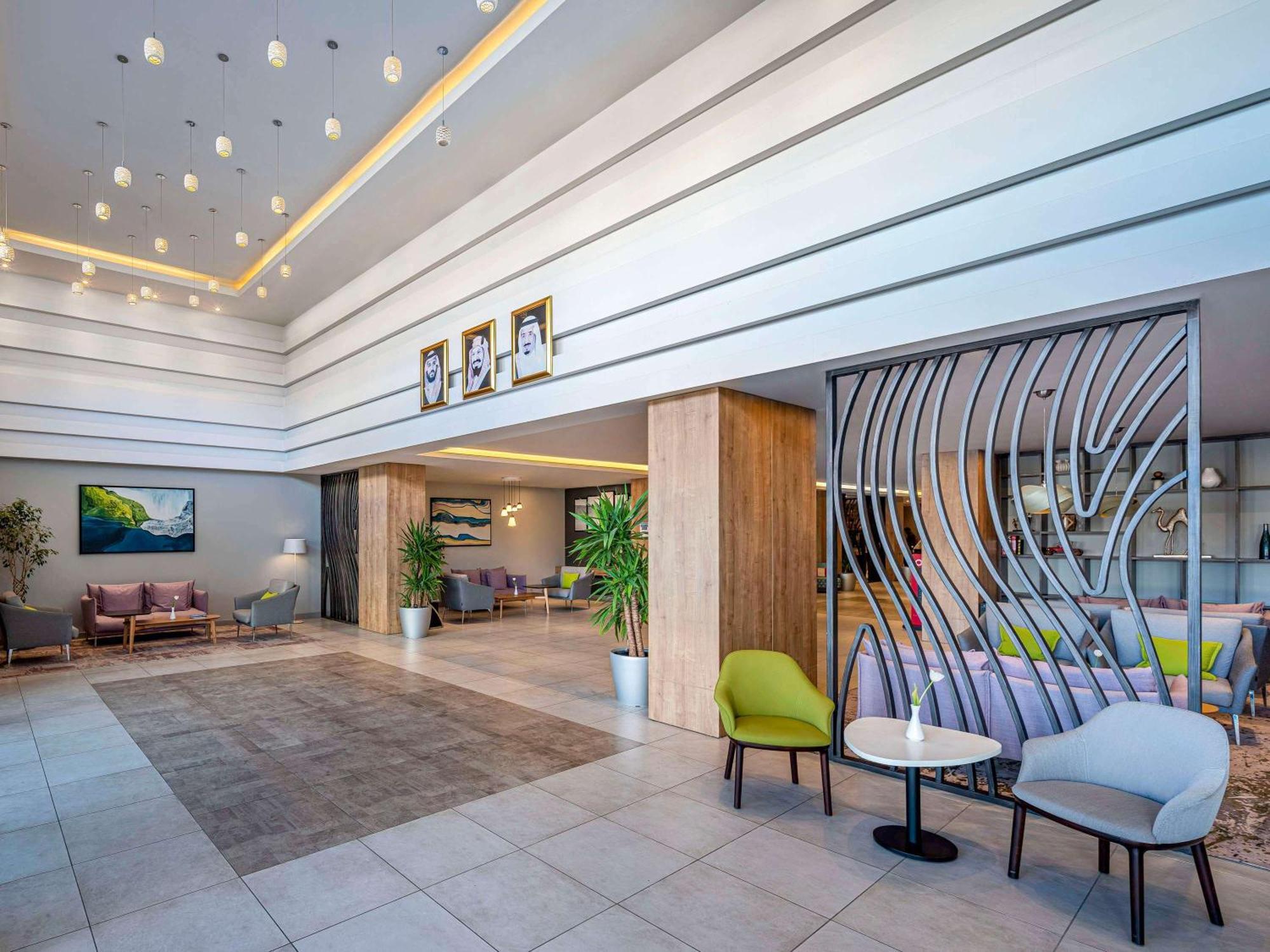 Adagio Aparthotel Jeddah Malik Road Exteriör bild